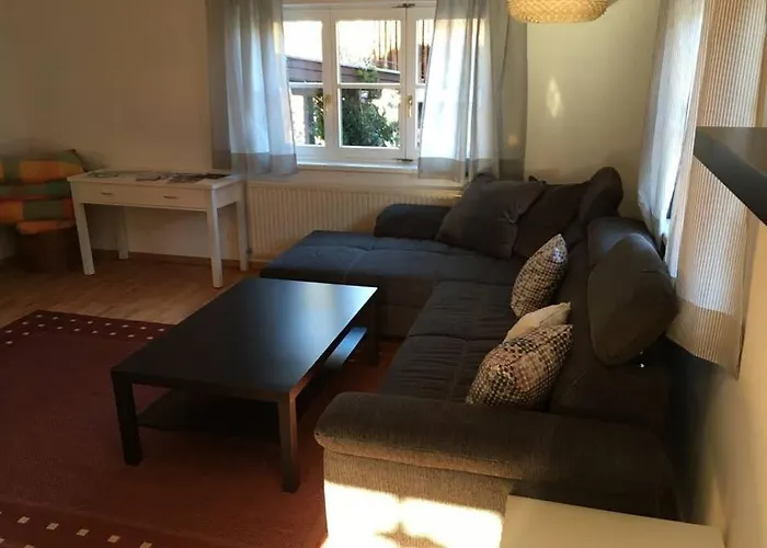 Julia & Maria הופגרטן אים בריקסנטל